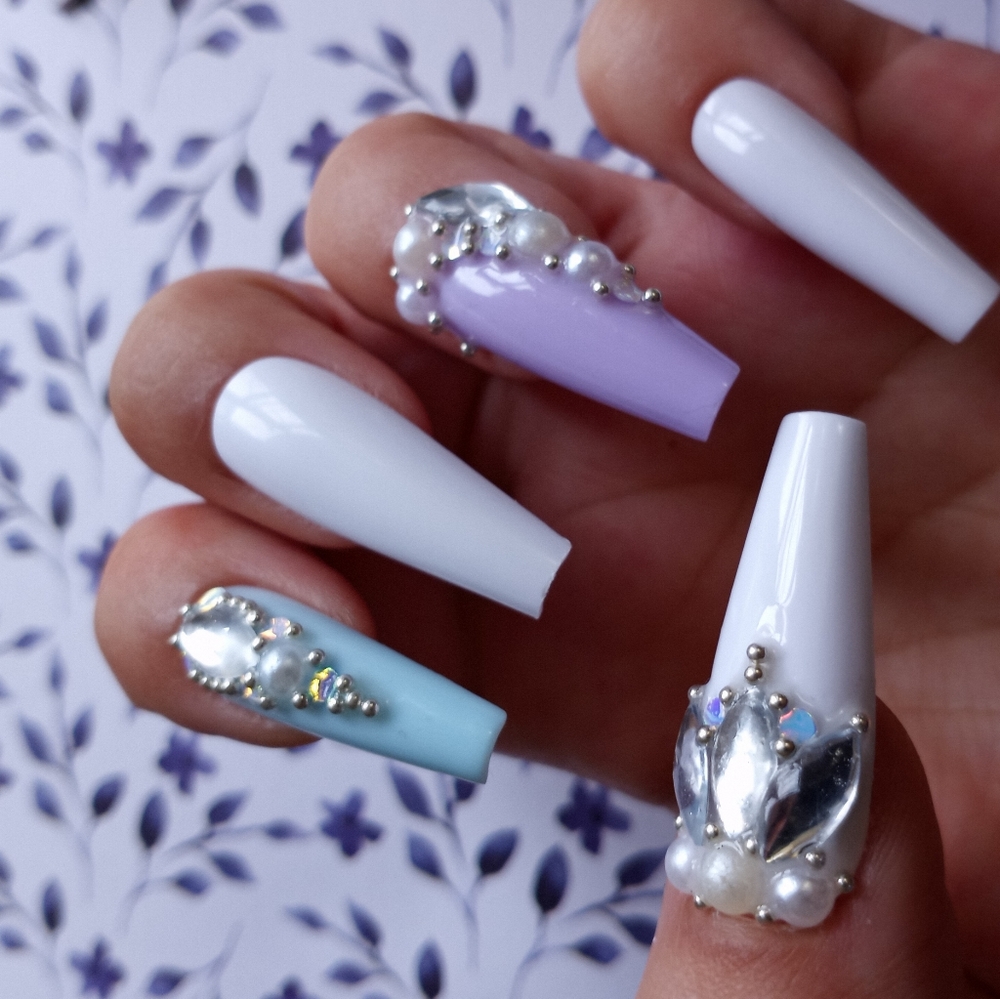 Pastel spring bling luxury presson nails